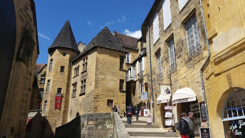 Sarlat.Catalina Apartment Екстериор снимка